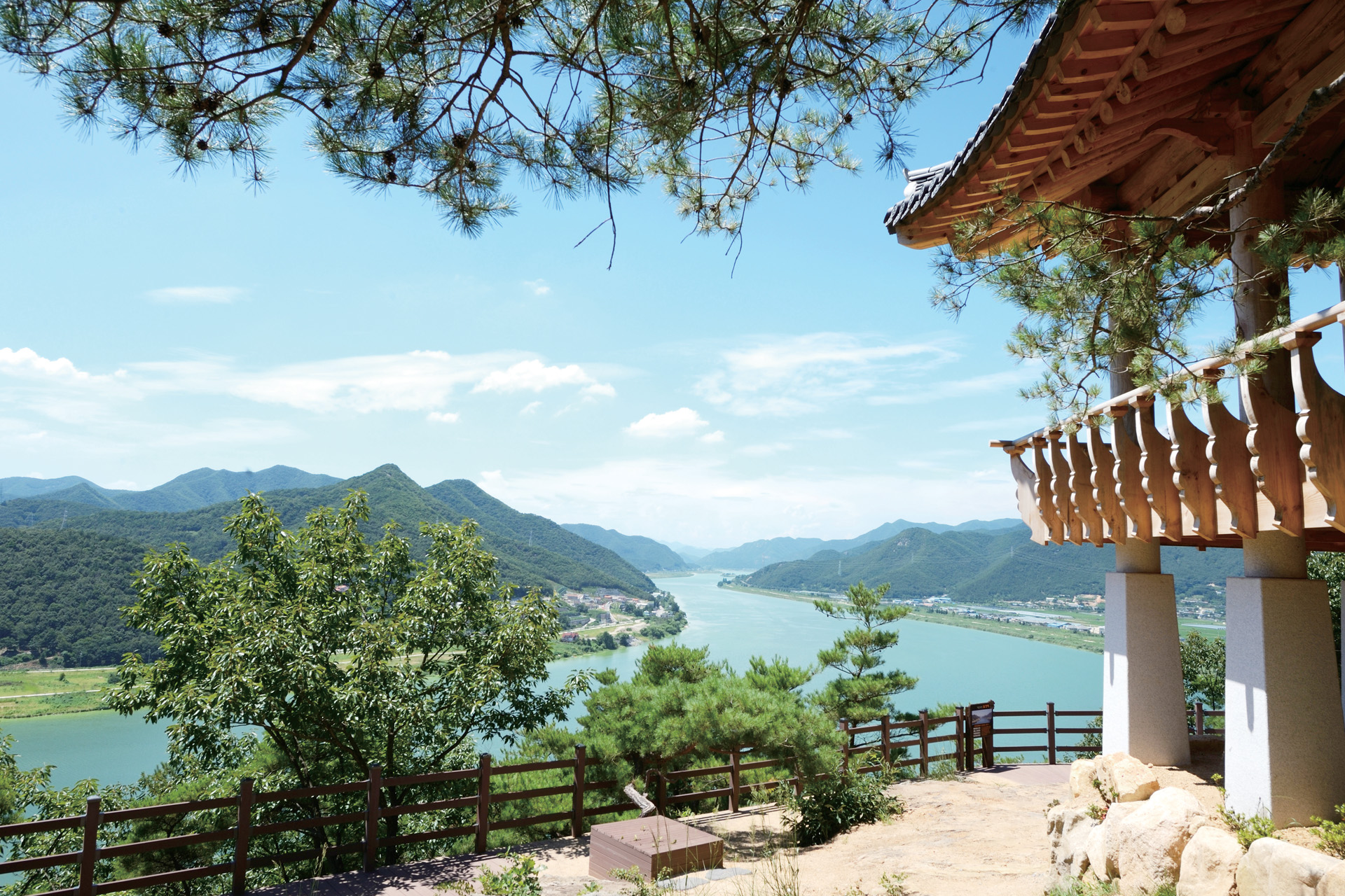 임경대