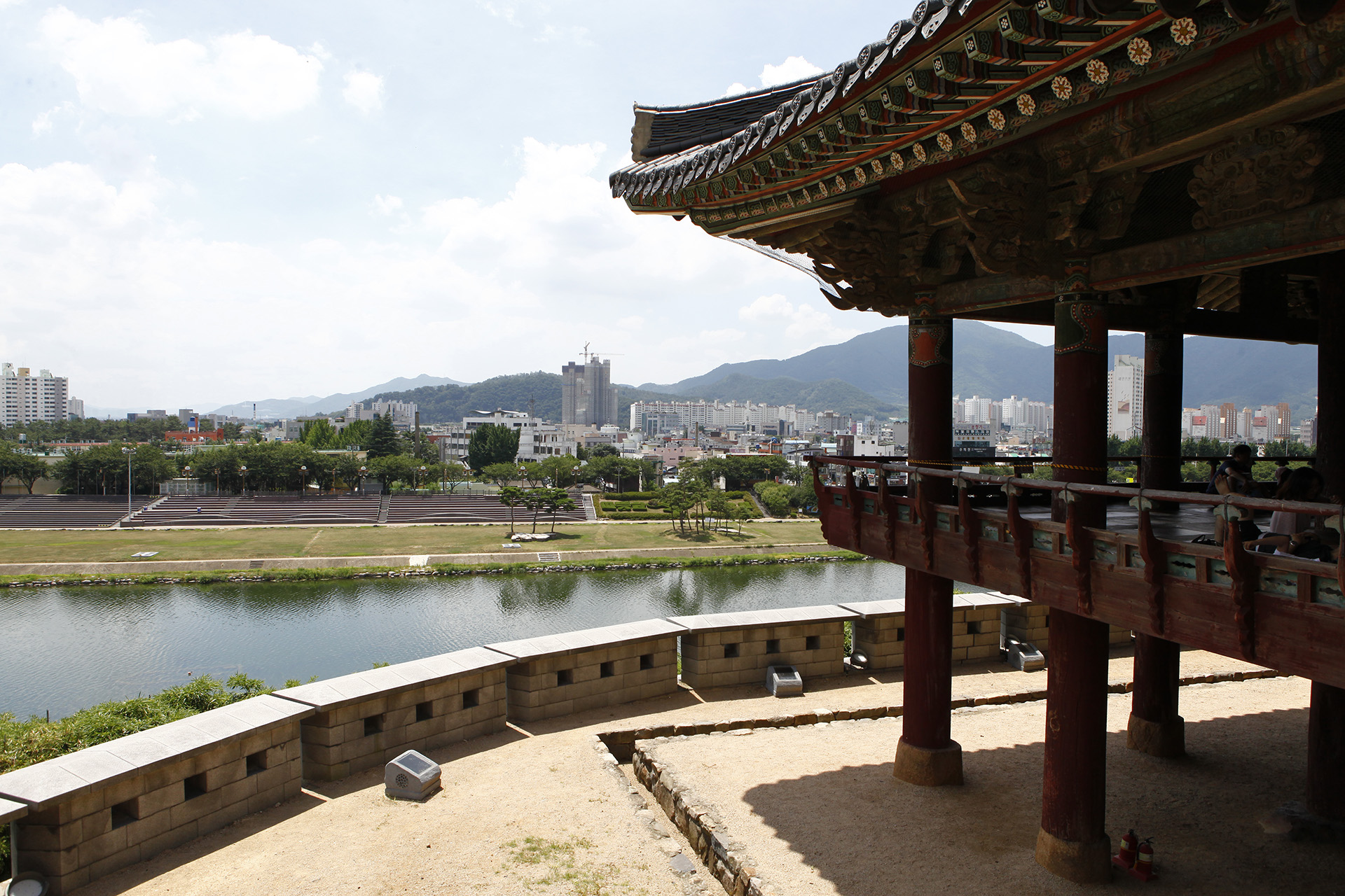영남루