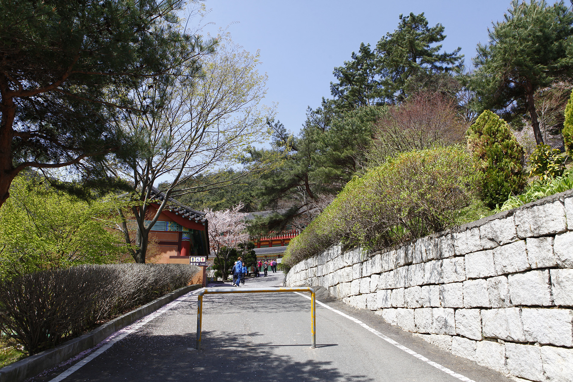 방어산 마애사