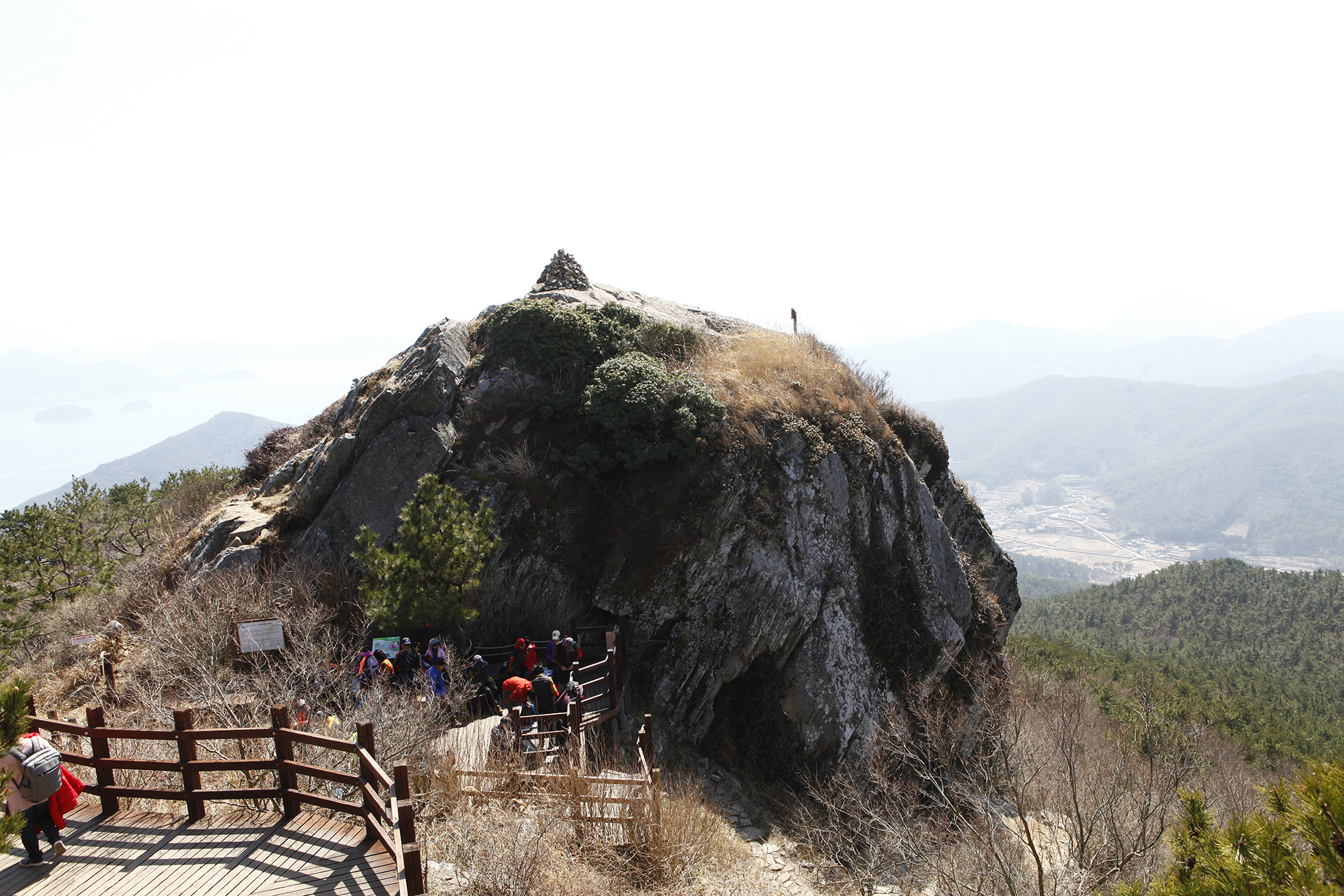 미륵산