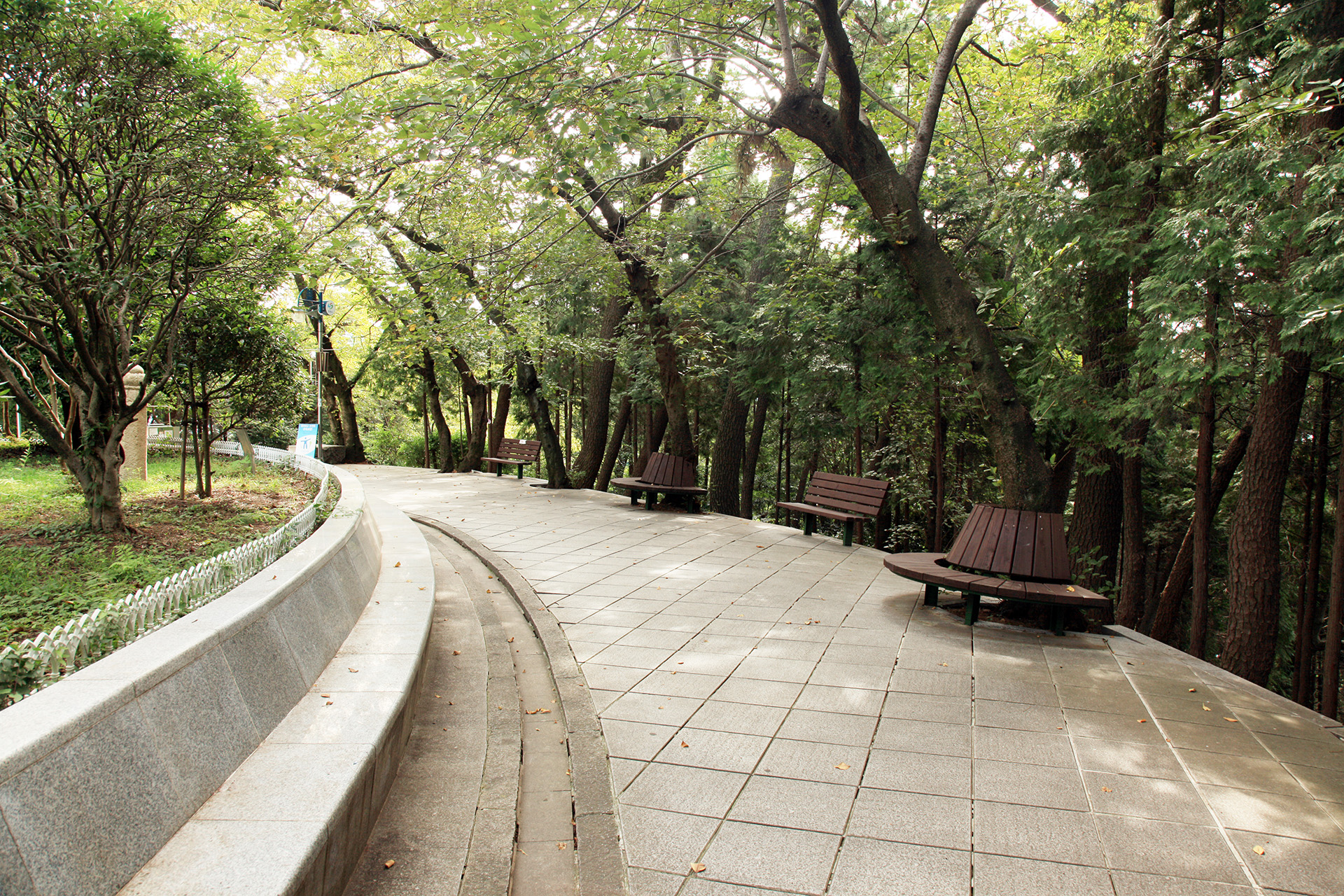 제황산공원