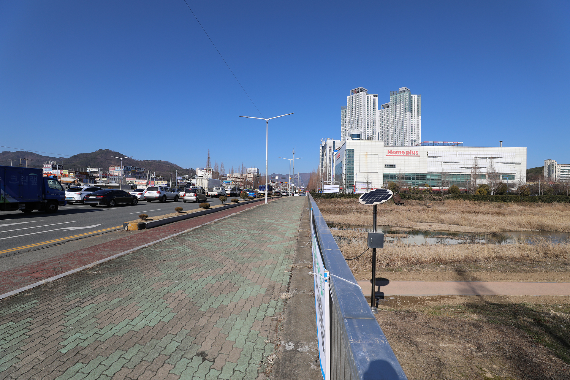 팔용동 도심 하천