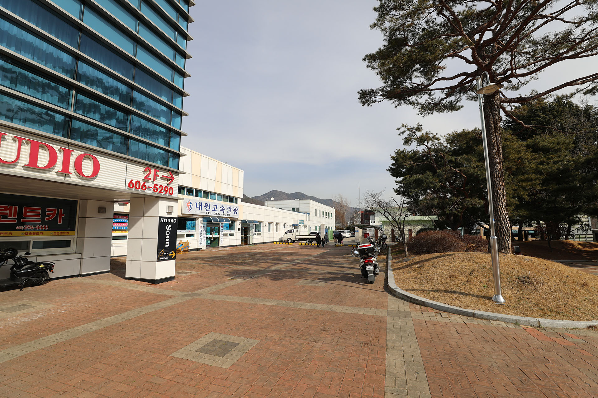 마산역 광장 주변